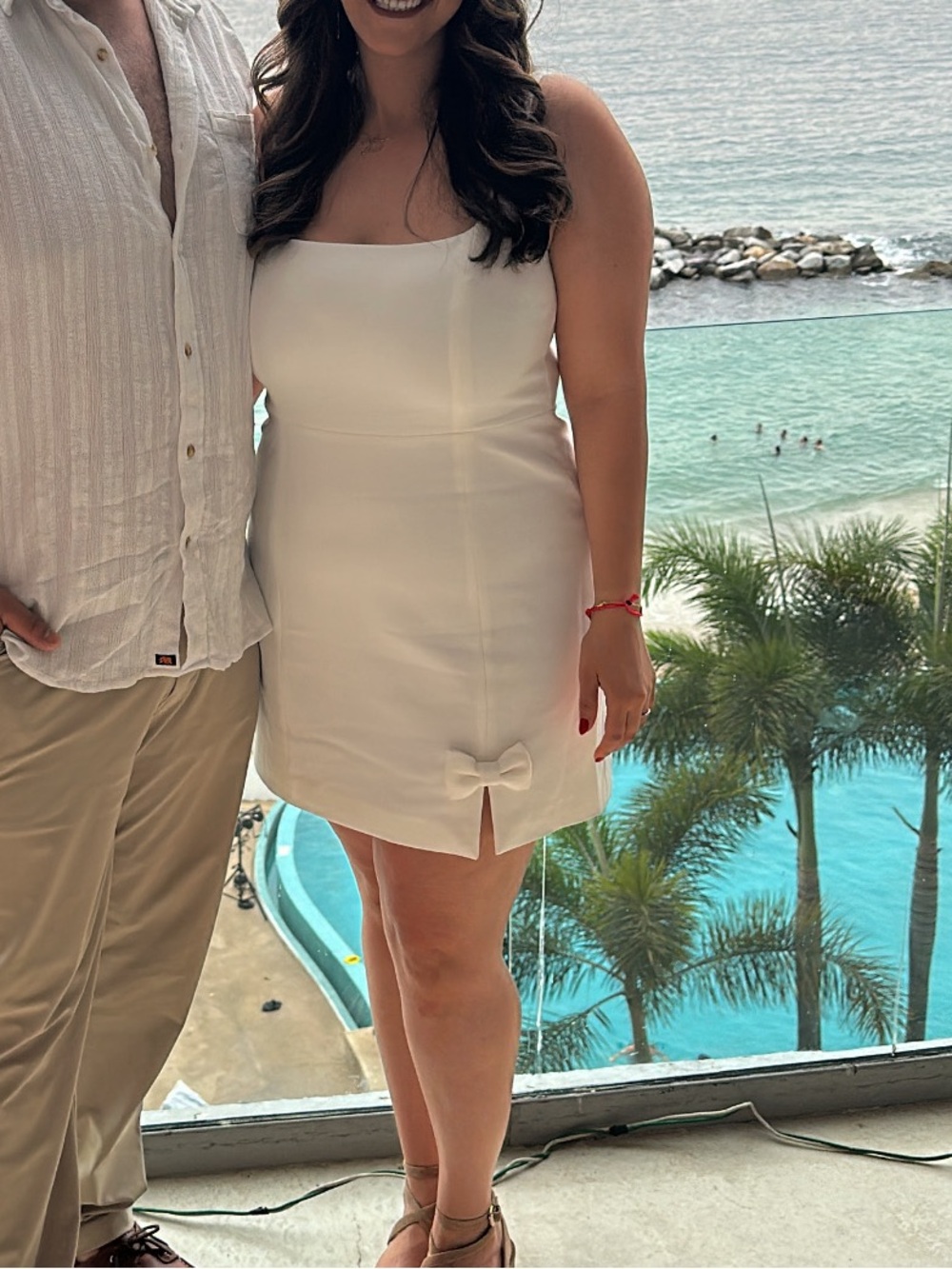 French ConntWhite Mini Dress with Front Bow Detail